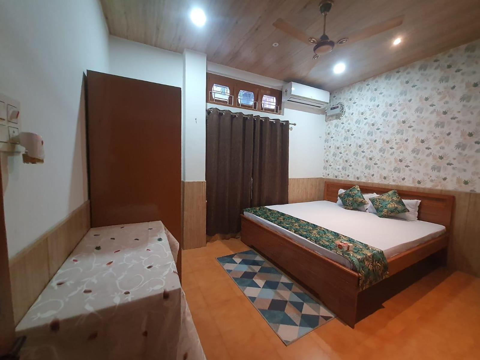 Amazing Homestay 구와하티 외부 사진