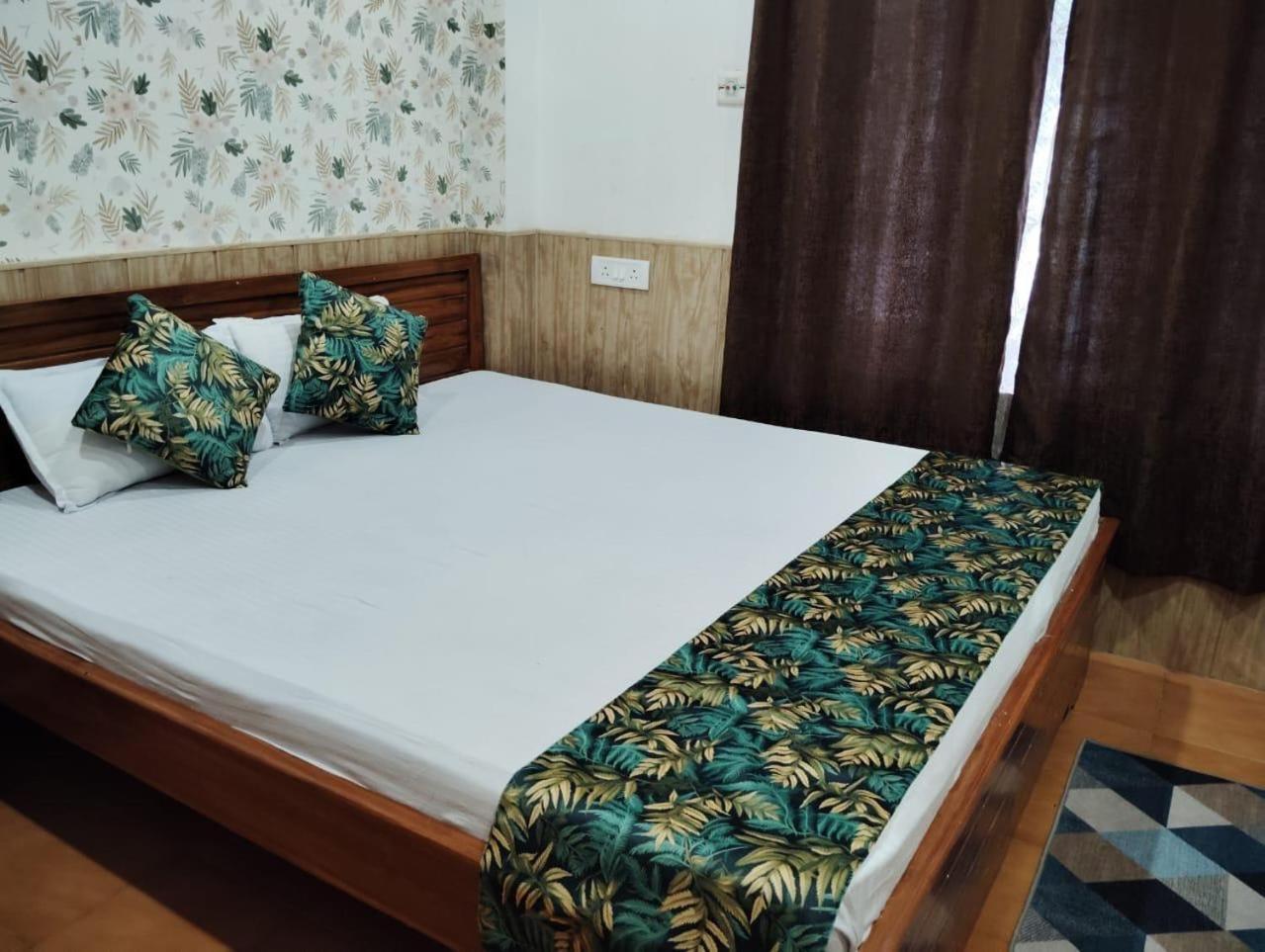 Amazing Homestay 구와하티 외부 사진
