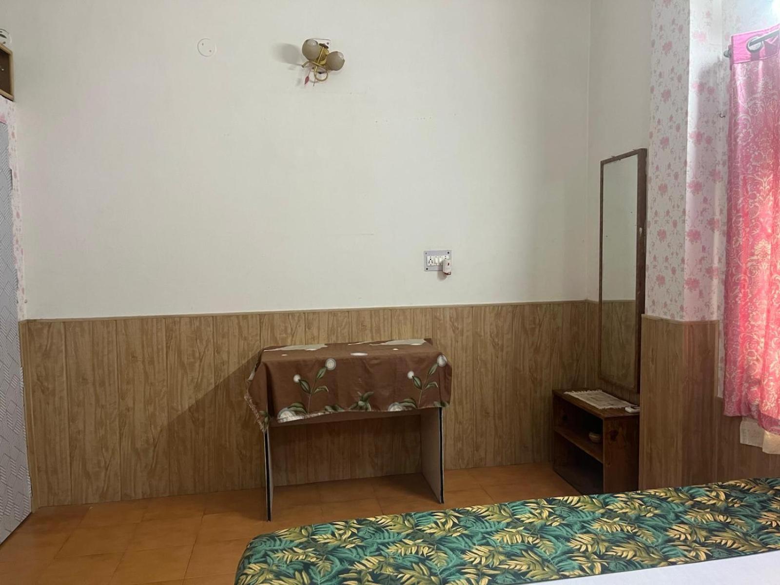 Amazing Homestay 구와하티 외부 사진